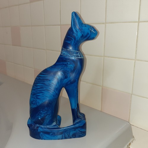 Large heavy faux - faux, resin