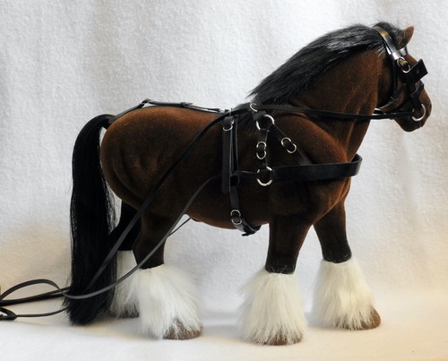 Scale traditional flocked - traditional,