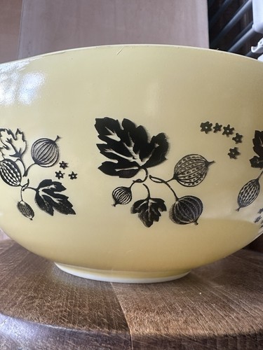 Vintage pyrex gooseberry - vintage,