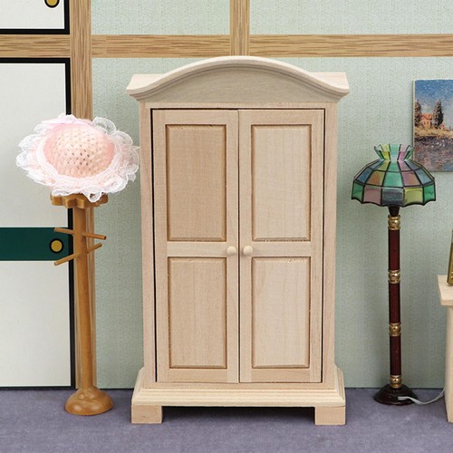 Scale dollhouse wardrobe - 1:12,