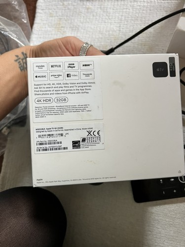 Apple 32gb a1842 - 32gb, with