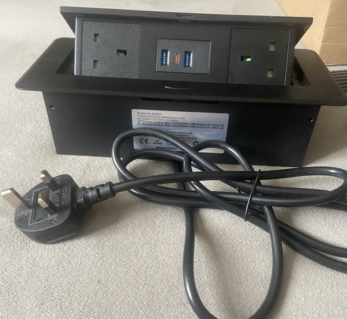 Desktop power socket with usb - desktop,