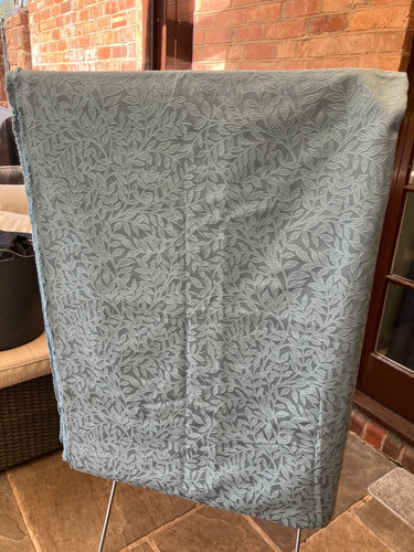 Blue damask leaf motif - blue,
