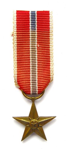 Well detailed miniature - detailed,