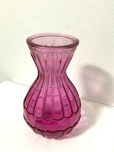 Vintage magenta pink vase - pink,