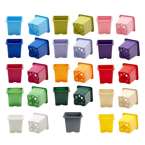 7cm square coloured plastic - square,