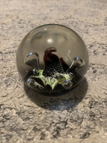 Vintage art glass paperweight - vintage,