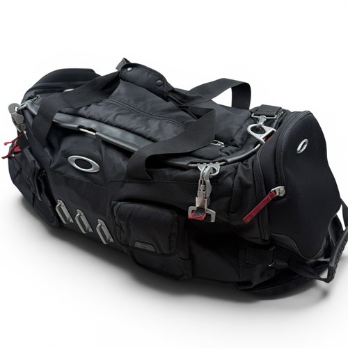 Oakley hot tub - rolling, duffle