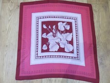 PRETTY BURGUNDY RED BORDER & FINE LEAF PRINT PINK & CENTRAL LEAVES  SQUARE SCARF