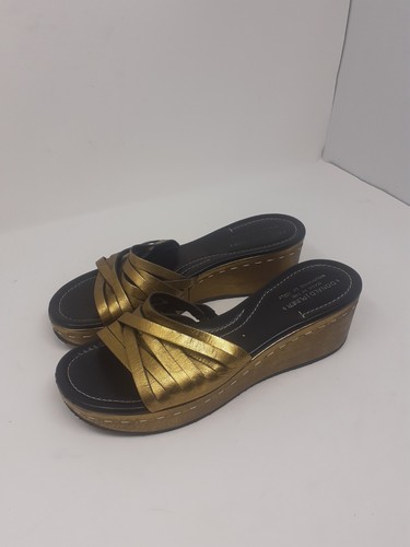 Donald pliner siena size 10 - size,