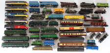 OO Gauge LARGE Selection of Locomotives & Coaches for Spares and Repairs