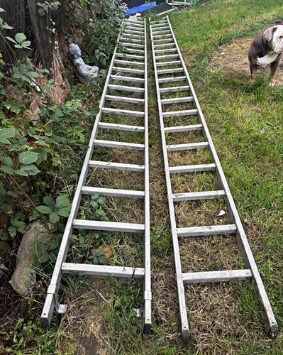 Aluminium extension ladder - extension,