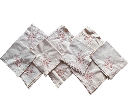 Vintage 10x table napkins - table,