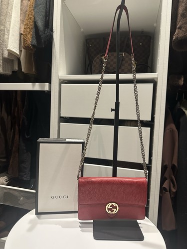 Gucci red leather wallet - red, on
