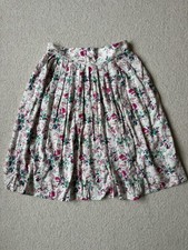 Stunning Vintage 1980s  St
