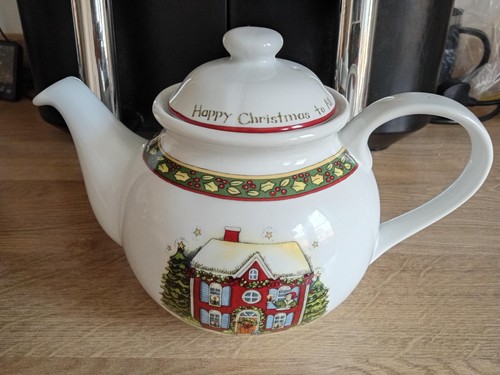 Portmeirion christmas story - a,