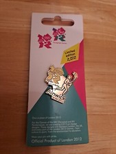 London 2012 Olympics- Olympic Torch Relay PIN  badge - Alnwick