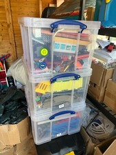 TOMY Thomas and Friends Ultimate Set (2004)