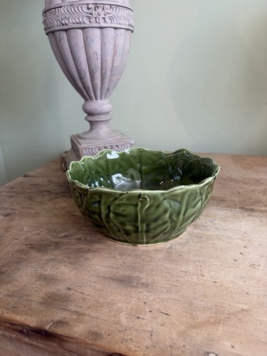 Green ceramic decorative