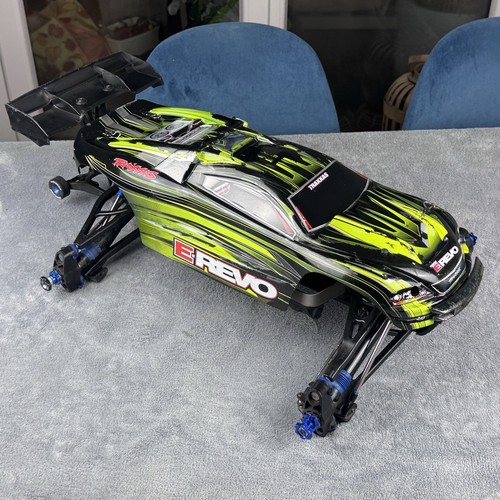 Traxxas revo v1 - 1/10, 4wd