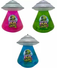 Light up Flying Saucer & Alien