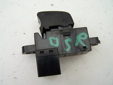 Nissan Primera Rear drivers side back door window switch (2002-2006)