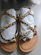 New Look Strappy Animal Print