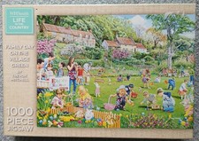 Family Day on the Village Green  WH SMITH JIGSAW  1000 PIECES