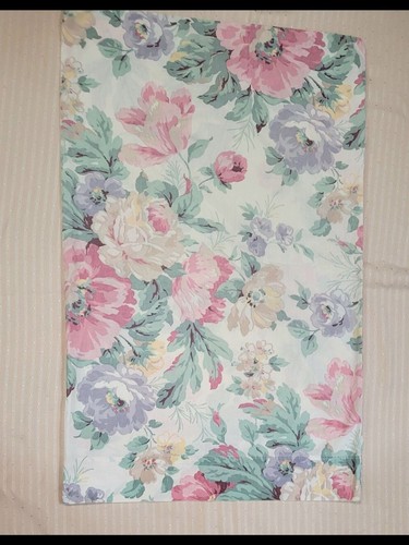 Vtg mix match pillowcase set - 2,