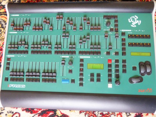 Zero fat frog lighting desk - 88,