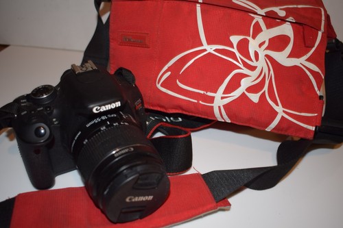 Canon eos t3i 600d 0 - /,