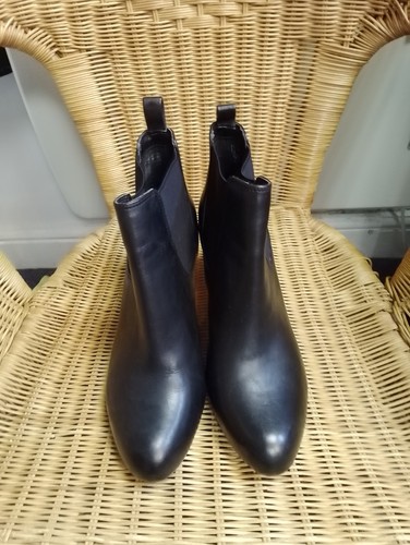 Clarks black leather chelsea - clarks,