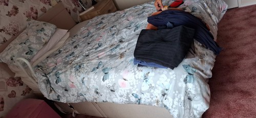 Small three quarter double - , bed