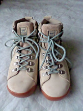 Women's CAT Caterpillar cream