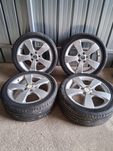Skoda octavia wheels and - 17",