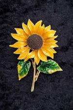 Sunflower Brooch Vintage