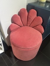 SALON NAIL WAITING AREA CHAIR