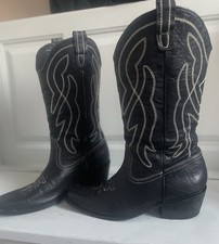 Urban Outfitters Black Western