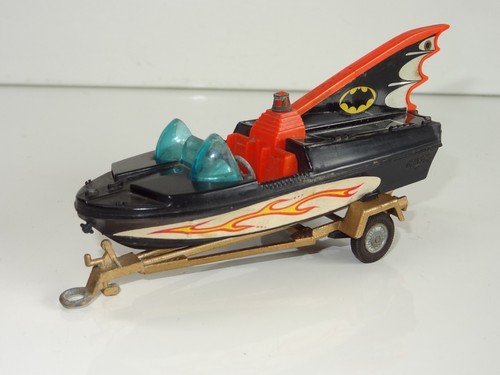 Corgi 107 batman - 107,