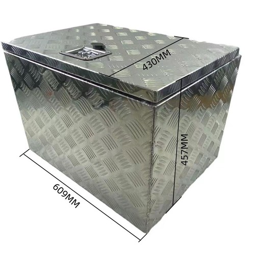 X17 x18 aluminum tool - 24"x17"x18",