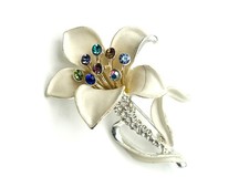 Vintage Buckingham White