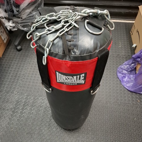 Lonsdale punch bag set with - punch,