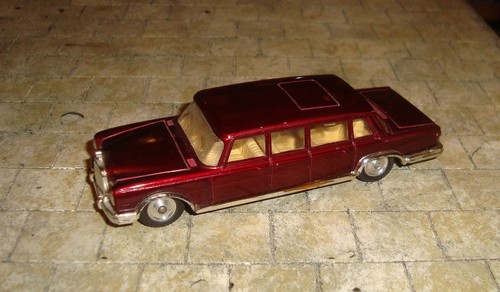 Mercedes benz 600 - pullman, car