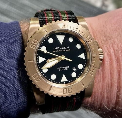 Helson shark diver bronze - shark,