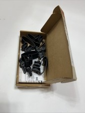 Set 4 Yakima 10V Mighty Mounts