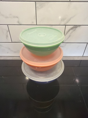 Vintage tupperware bowls - tupperware,