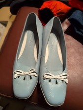 Van Dal Womens Baker Flat