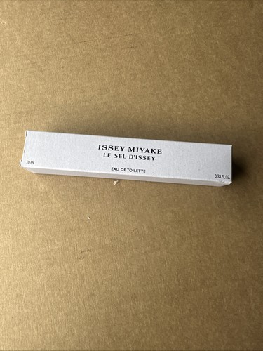 Issey miyake sel - issey, le
