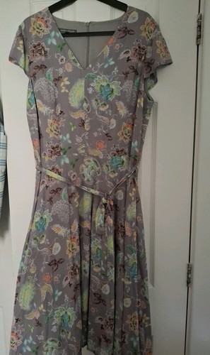 Laura ashely summer - laura,