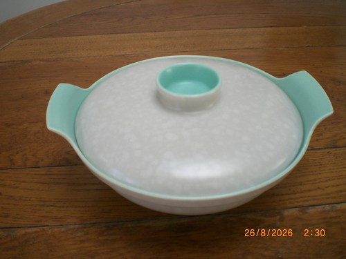 Poole potterytwin tone ice - a,